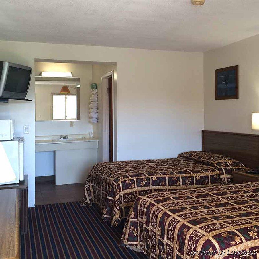 Port Lodge Motel Pulaski Exteriör bild